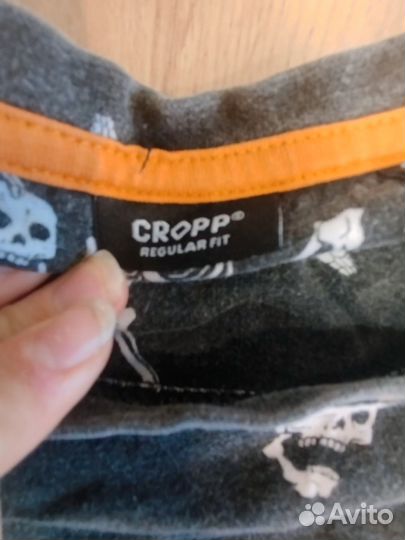 Футболка со скелетами