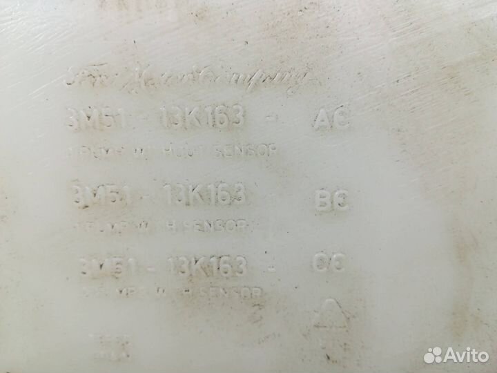 Бачок омывателя Ford Kuga 1 3M5113K163