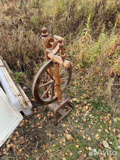 Прялка деревянная старинная