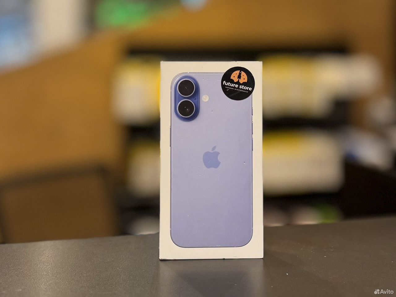 iPhone 17, 256 ГБ, SIM + eSIM