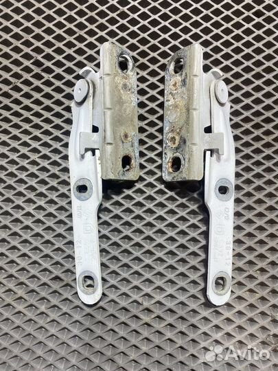 Петли капота renault logaan 1