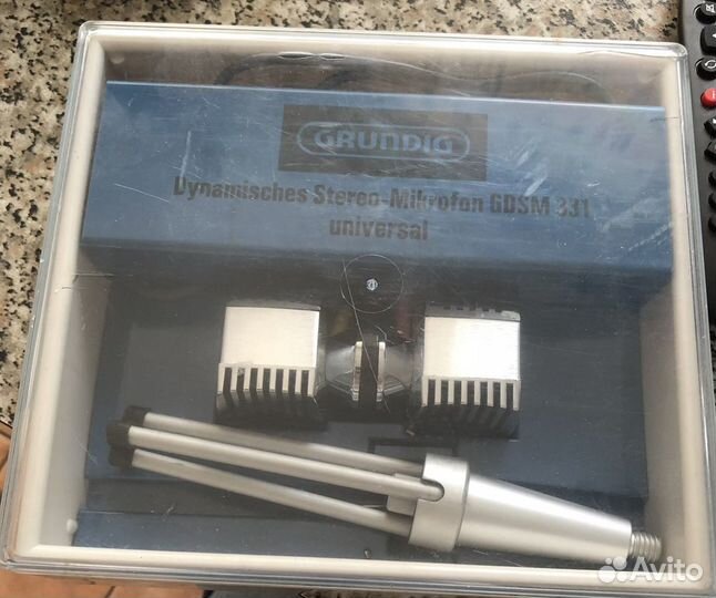 Микрофон Grundig