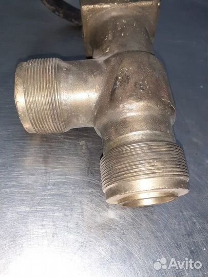 521-35.3311 Клапан запорный штуцерный угловой спец