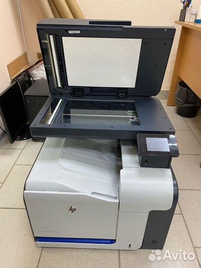 Мфу лазерный цветной hp
