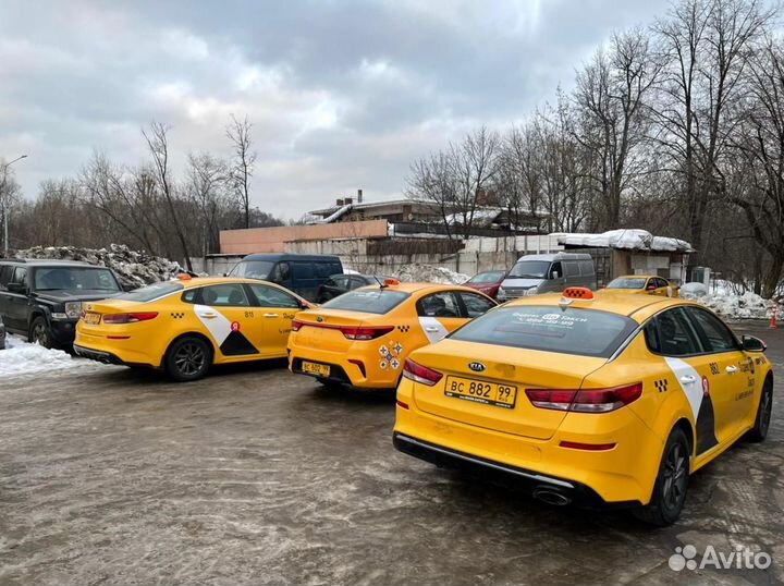 Аренда Авто под Такси Geely Atlas В подарок 2 дня