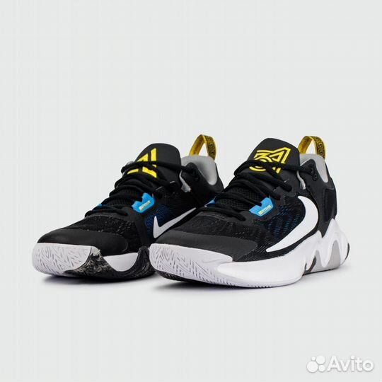 Nike Giannis Immortality 2 Black / White