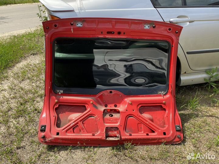 Крышка багажника kalina sport 1