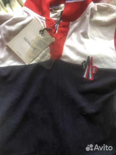 Moncler поло