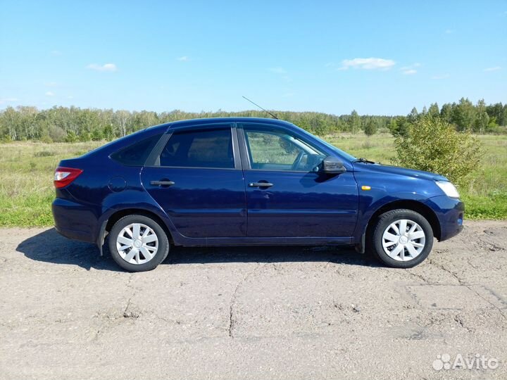 LADA Granta 1.6 МТ, 2017, 123 500 км