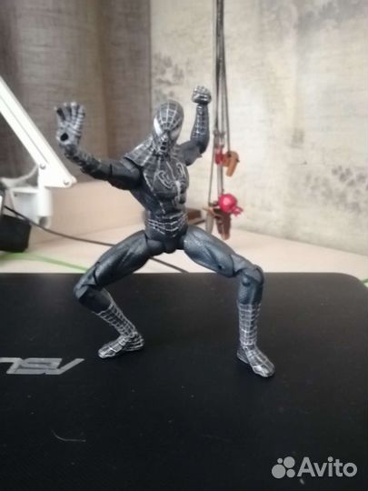Человек паук 3 враг в отражении фигурка