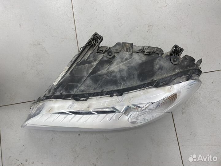 Фара адаптивная правая/левая Volvo XC70/S80 рест