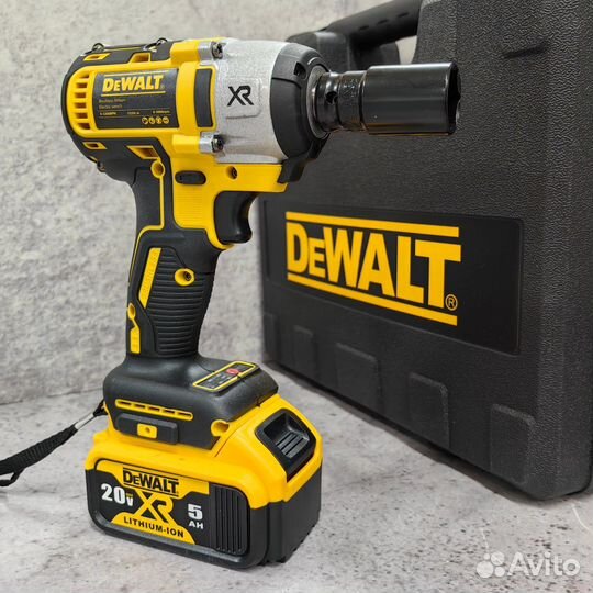 Гайковёрт DeWalt 350 Нм 20V ударный аккумуляторный