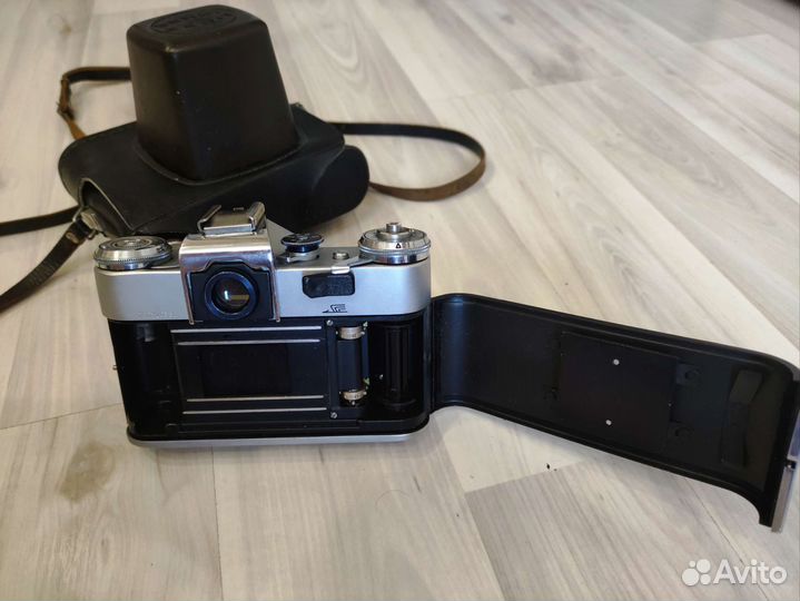 Zenit (Зенит) Е. body