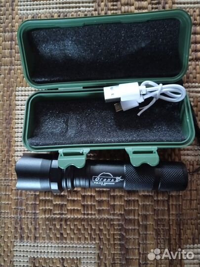 Фонарик на аккумуляторе