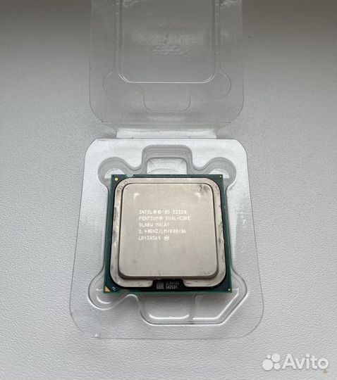 Процессор Intel dual core E2220 2,4 ггц LGA775