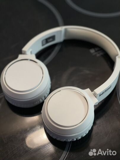 Беспроводные наушники Philips