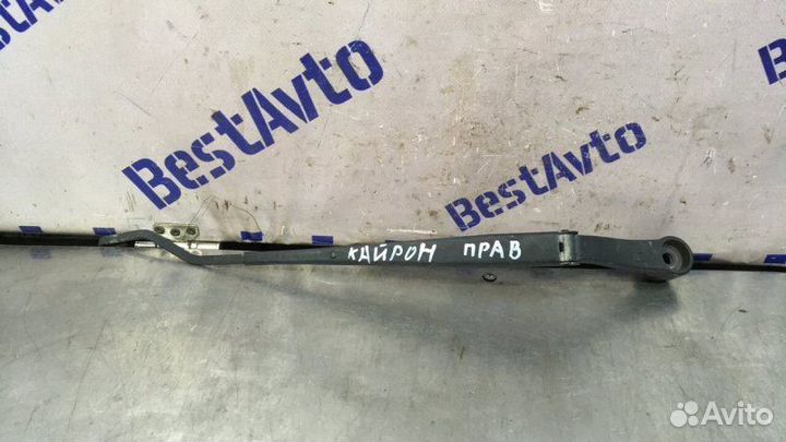 Поводок дворника правый Ssangyong Kyron 2011