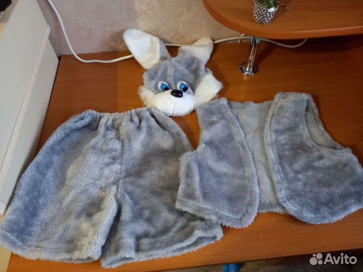 Новогодний костюм для мальчика зайчика на