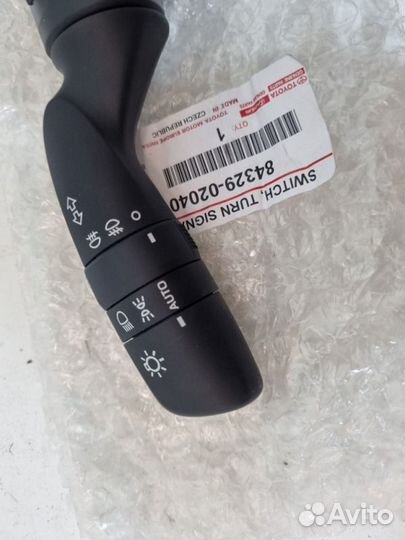 Подрулевой переключатель передний левый Toyota