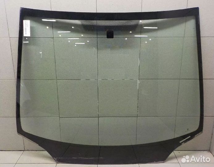 Лобовое стекло на Honda Civic 8 с зп