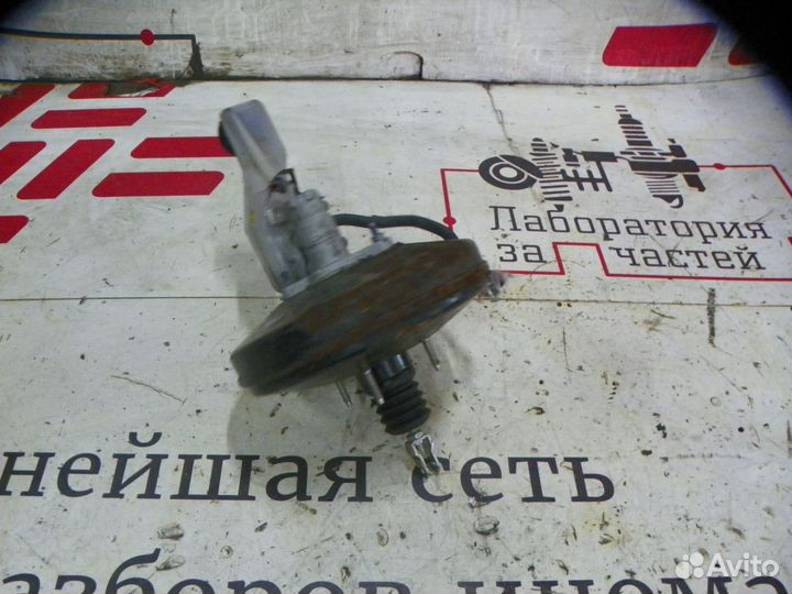 Вакуумник тормозной Nissan Qashqai+2