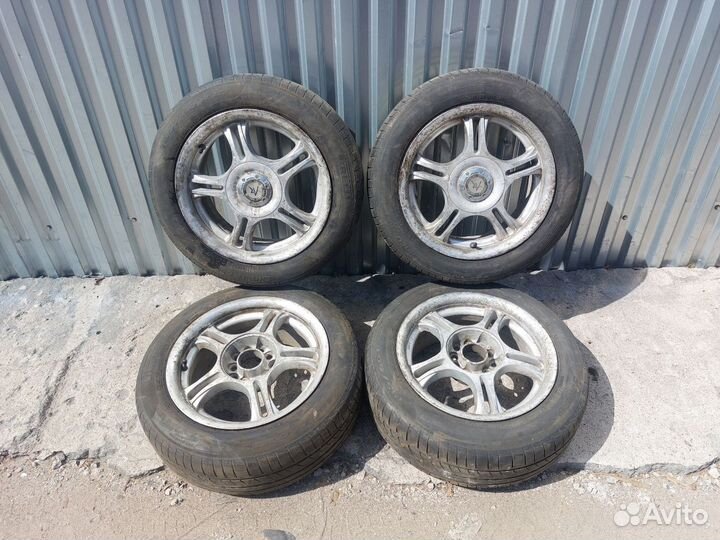 Polo Rapid Комплект колес в сборе r15 5*100