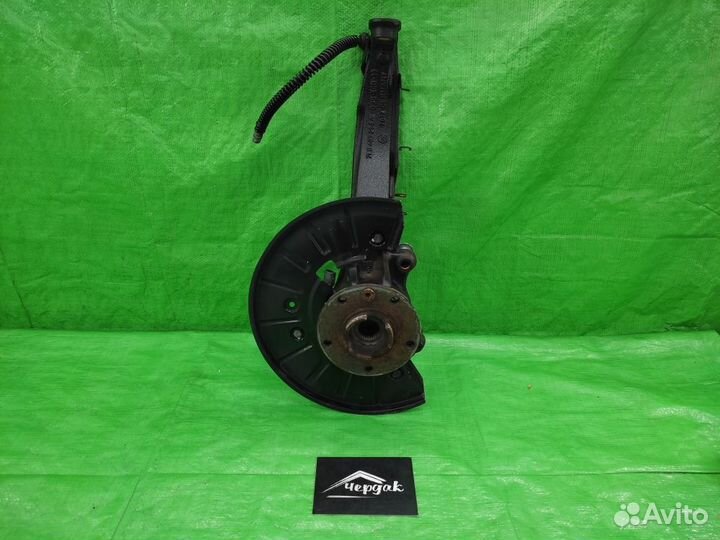 Поворотный кулак прав. перед. Volkswagen Touareg