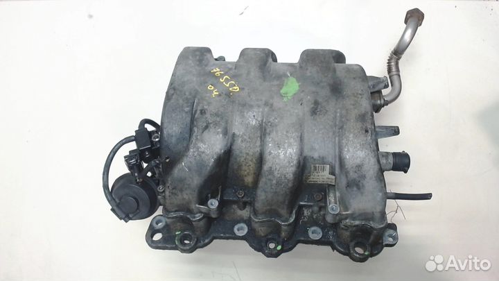 Коллектор впускной Mercedes C W202, 1999