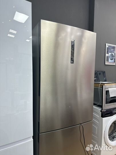 Холодильник Haier C4F744CMG