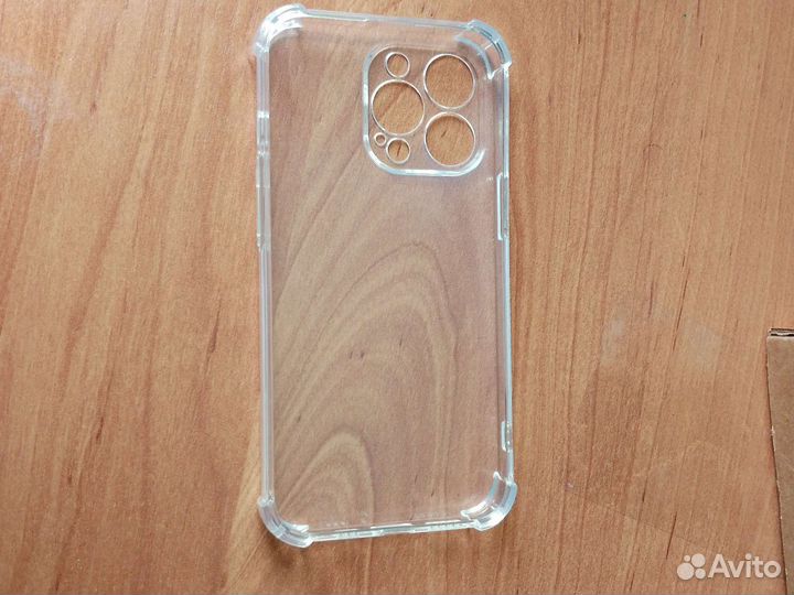 Чехол на iPhone 13 pro