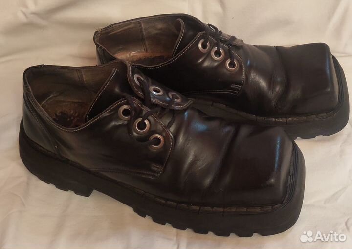 Ботинки кирпичи