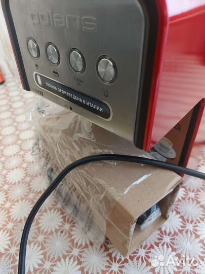 Кофеварка рожковая polaris