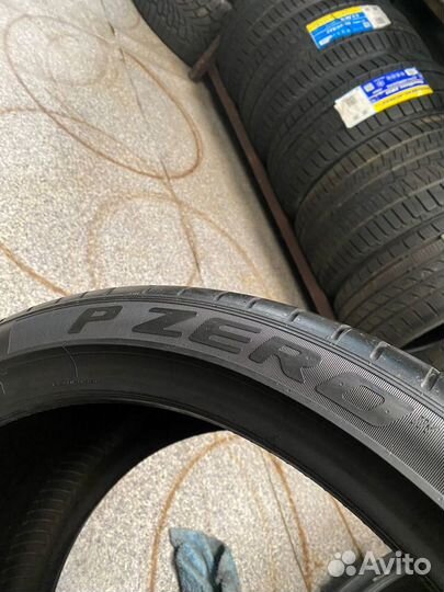 Pirelli P Zero PZ4 305/30 R21