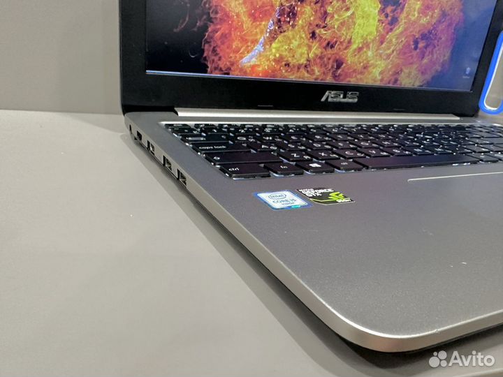 Asus i5 6gen/12gb/GTX950 4gb/ssd+/Full hd