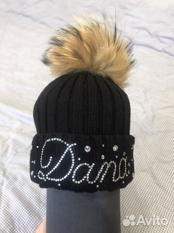 Шапка для девочки с именем Дана