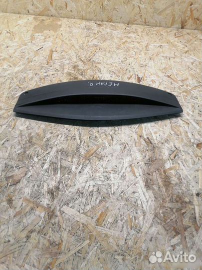 Стоп сигнал Рено Меган 2