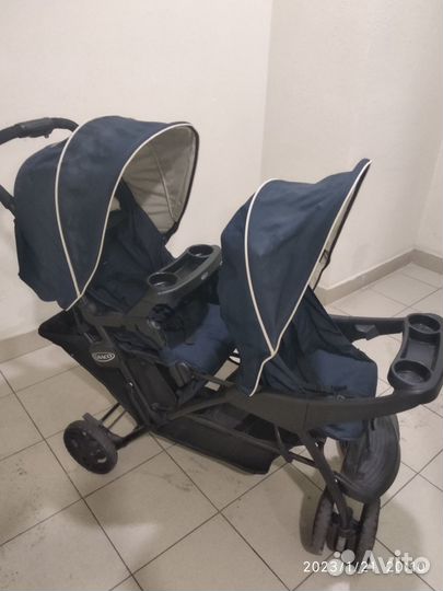 Коляска для погодок Graco. В хорошем состоянии