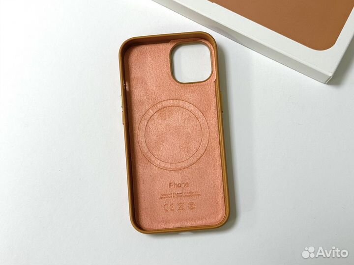 Чехол на iPhone 14 Кожаный