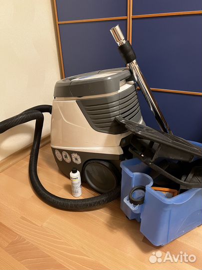 Моющий пылесос karcher DS 5600