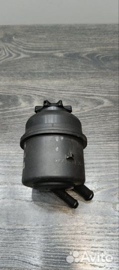 Бачок гидроусилителя руля Opel Omega B 1994