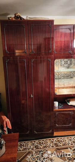 Стенка в гостиную