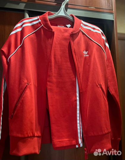 Спортивный костюм adidas