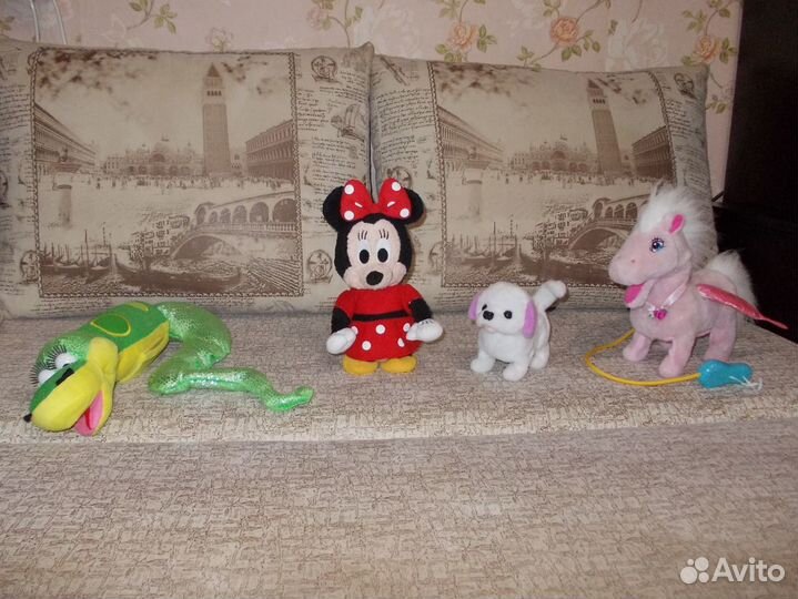 Мягкие музыкальные механические игрушки