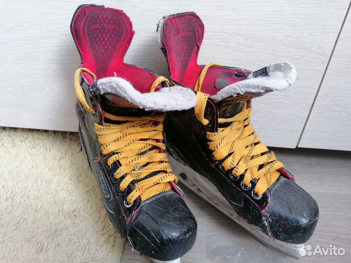 Хоккейные коньки bauer, размер 5D