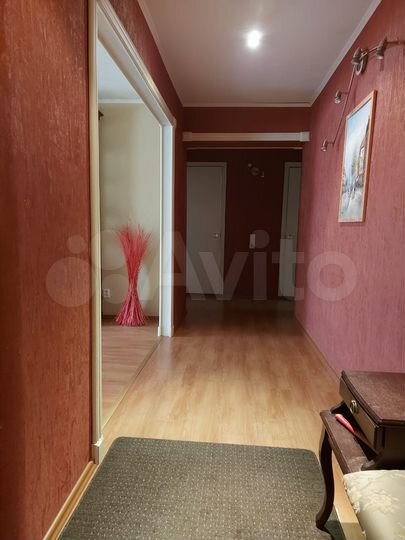 3-к. квартира, 67,4 м², 2/10 эт.