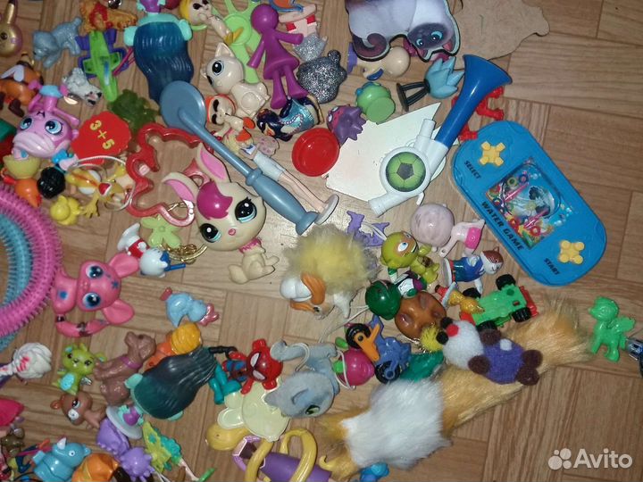 Мелкие игрушки микс