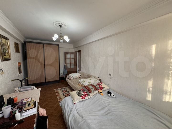 3-к. квартира, 73 м², 7/10 эт.