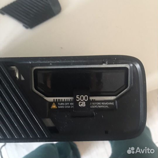 Xbox 360 E (500 GB) + kinect + 4 игры