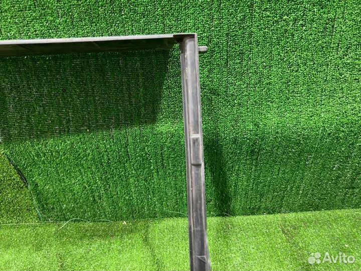 Дефлектор радиатора Renault Duster кроссовер 1.5