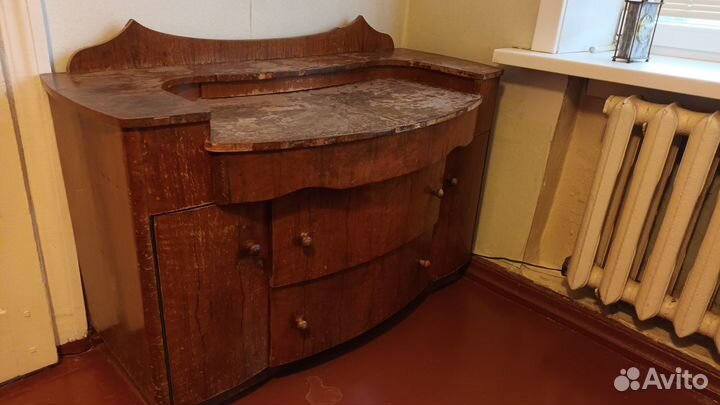 Туалетный стол ретро